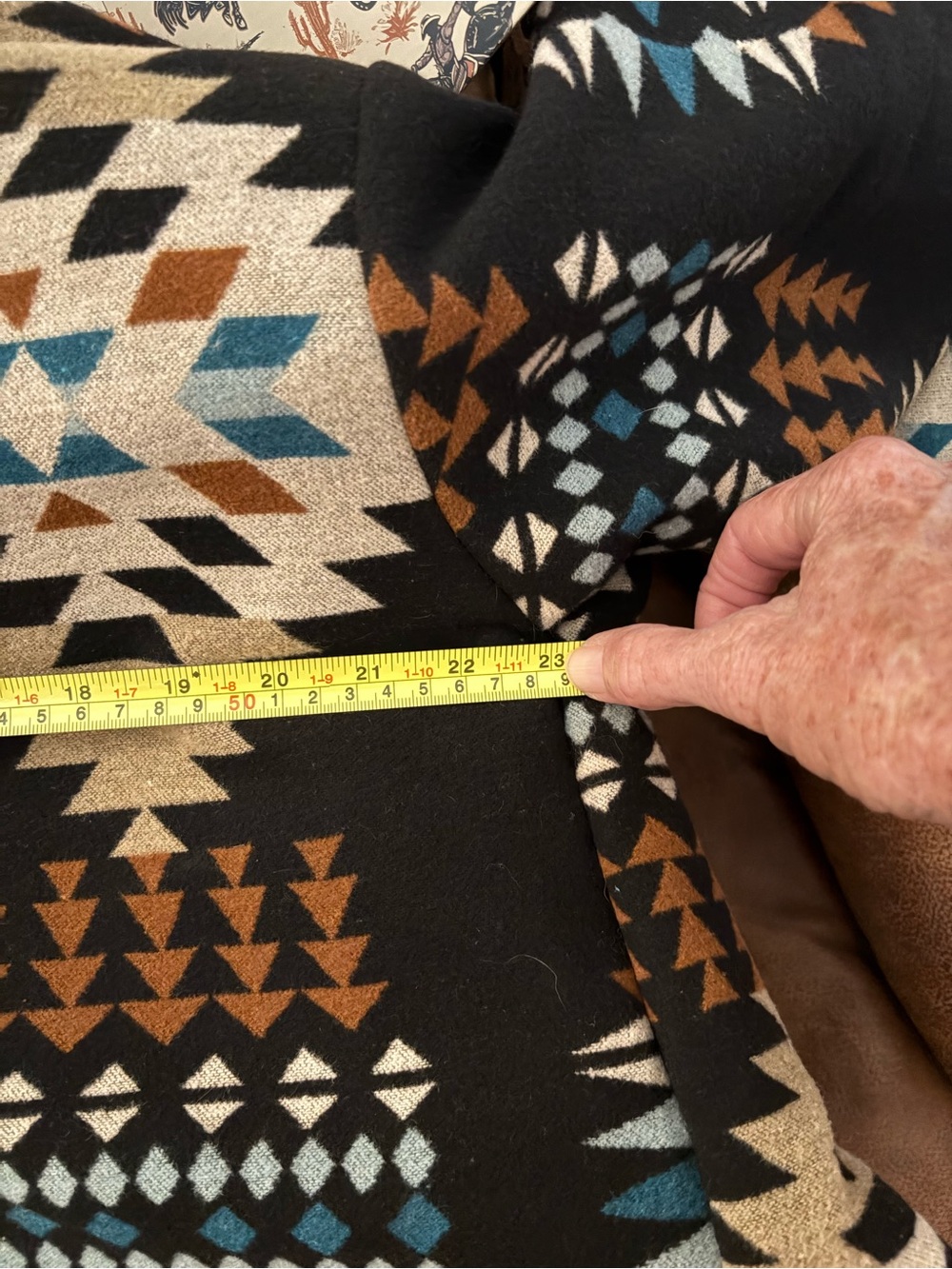 Aztec pattern jacket - Picture 4 of 4